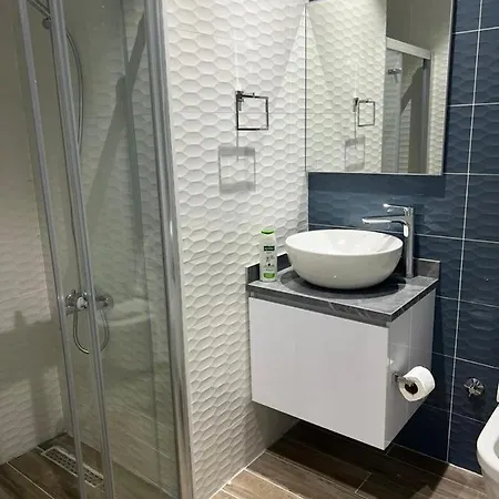 Apartment Karia & Homes